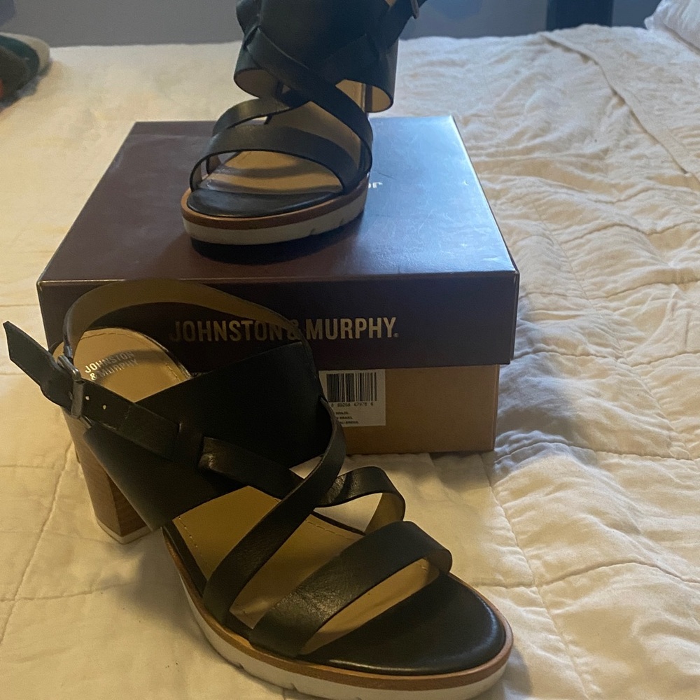 Johnston & Murphy Black Strappy Heels Sandals